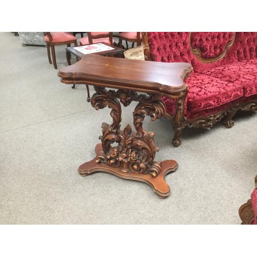 Barokni stolek otočný