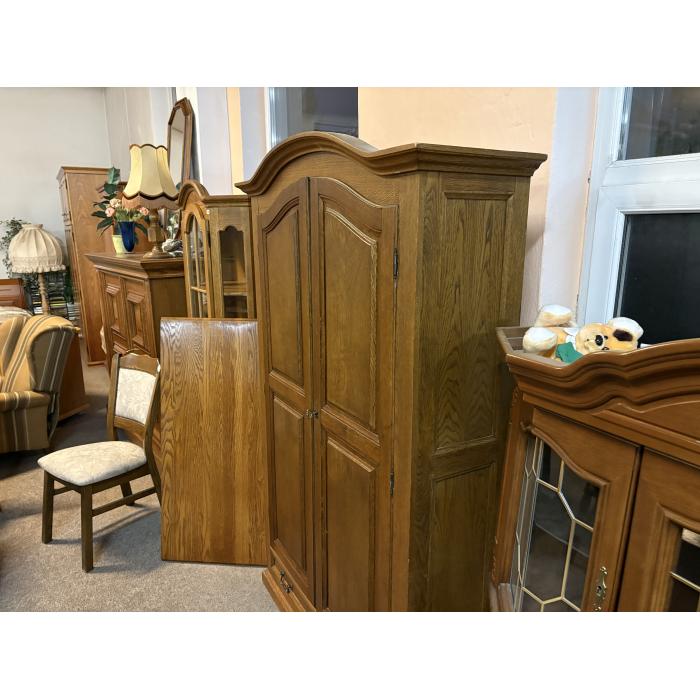 Rustikální šatní skříň D 120 cm