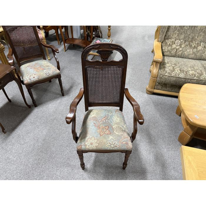 Rustikální zámecká křesílka tmavá