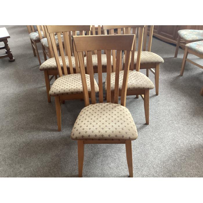 Rustikální dubová židle