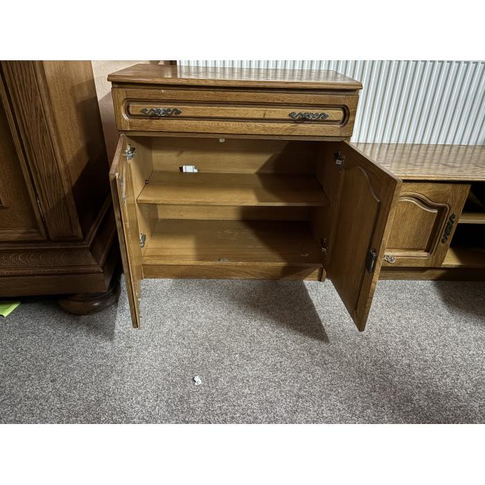 Rustikální předsíňová stěna