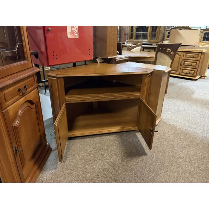 Rustikalni rohová komoda d84