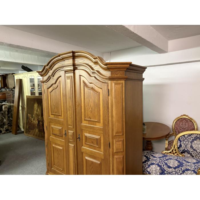 Rustikální šatní skříň d160