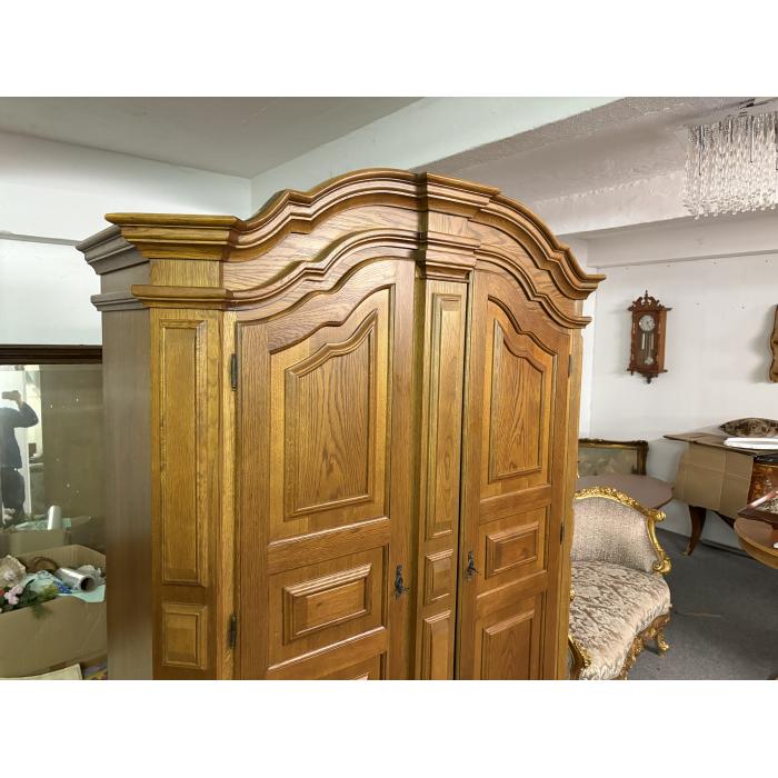 Rustikální šatní skříň d160