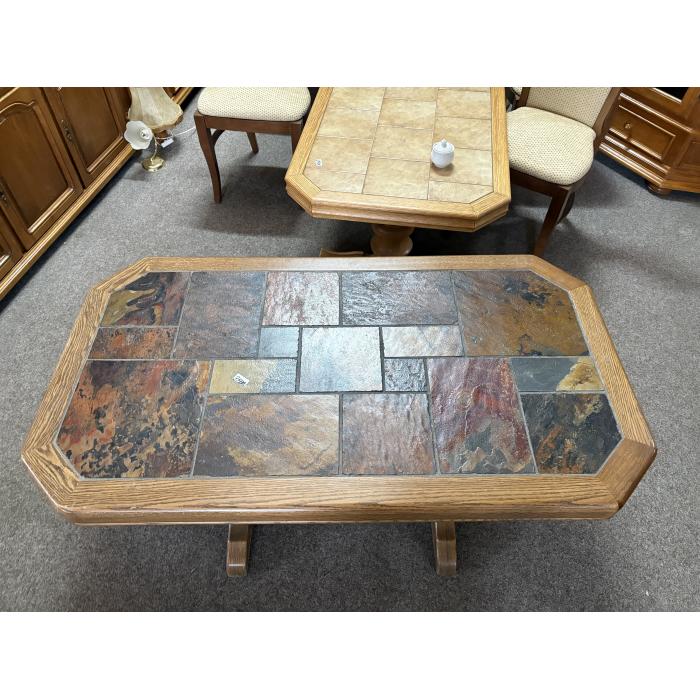 Rustikální konferenční stůl tmavý kachlový