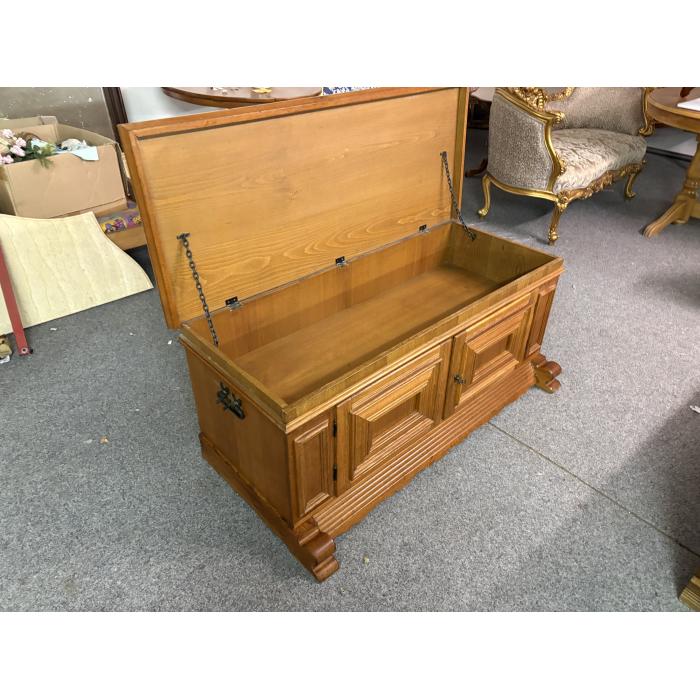 Rustikální truhla d127