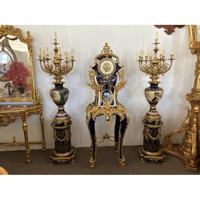 Reprezentativní barokní zámecké hodiny