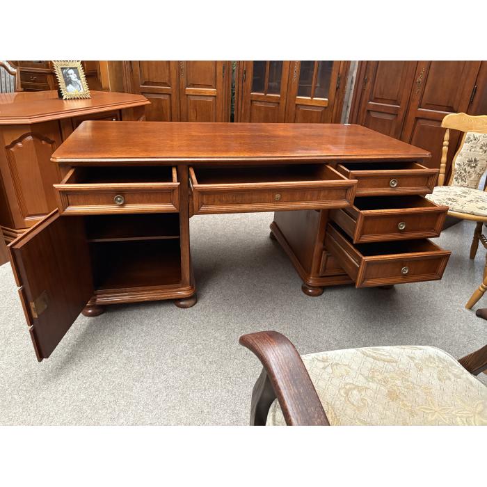 Rustikální psací stůl