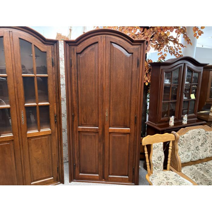 Rustikální knihovna d100