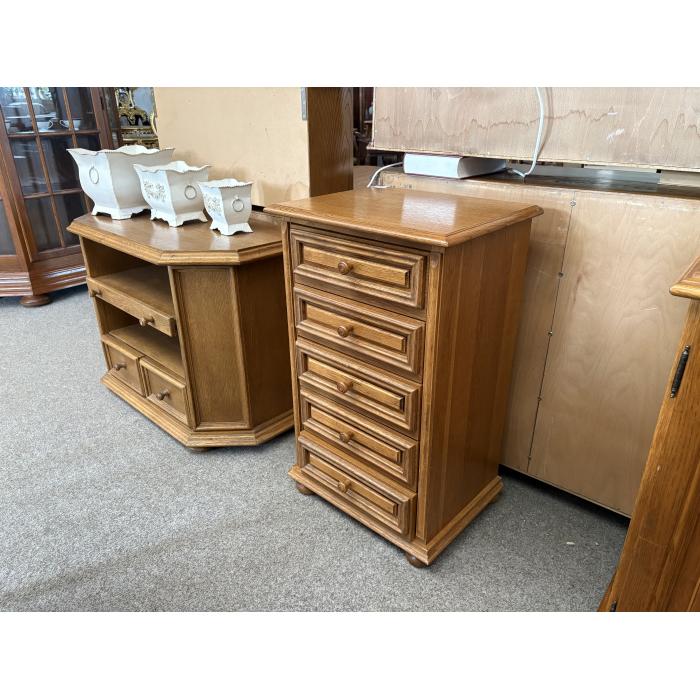 Rustikální šuplíková komoda