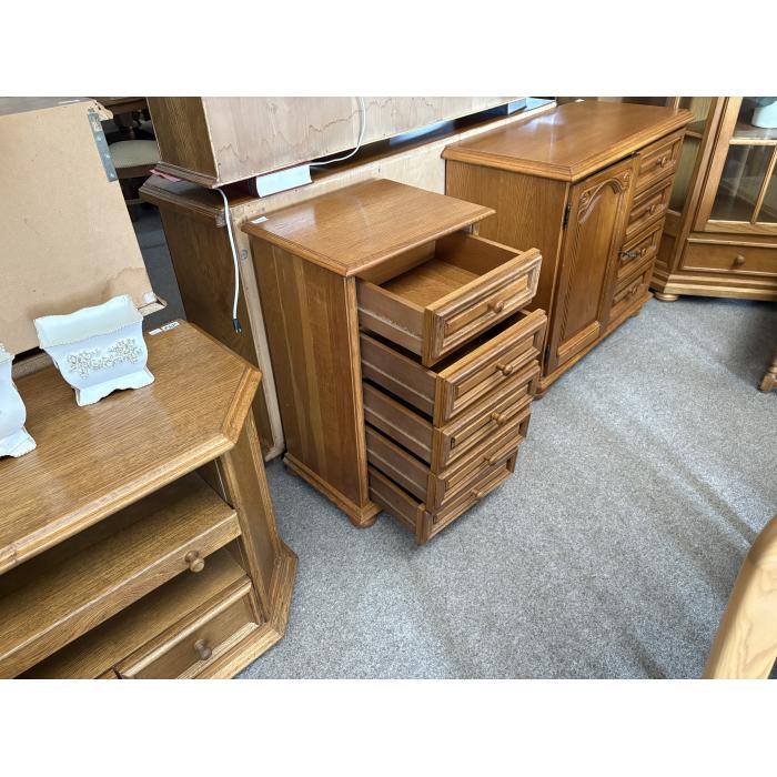 Rustikální šuplíková komoda