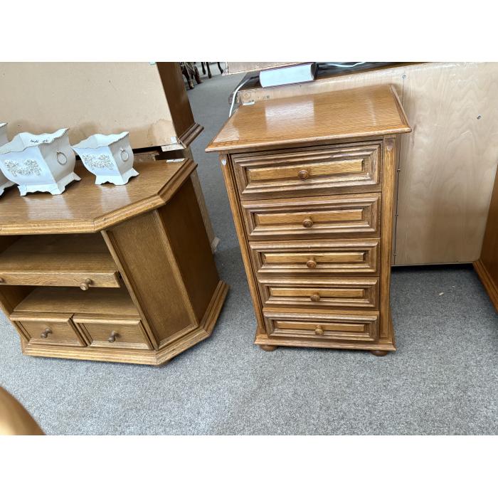 Rustikální šuplíková komoda