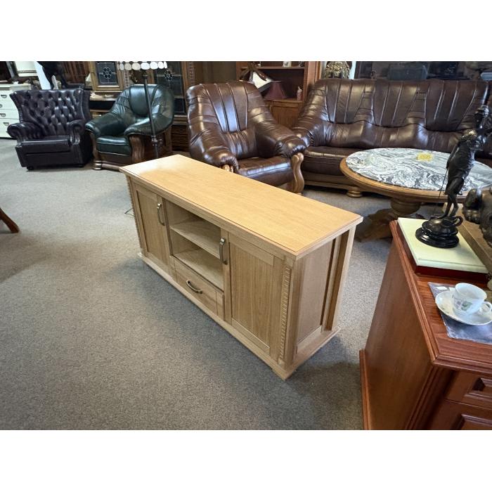 Tv stolek mod. 808
